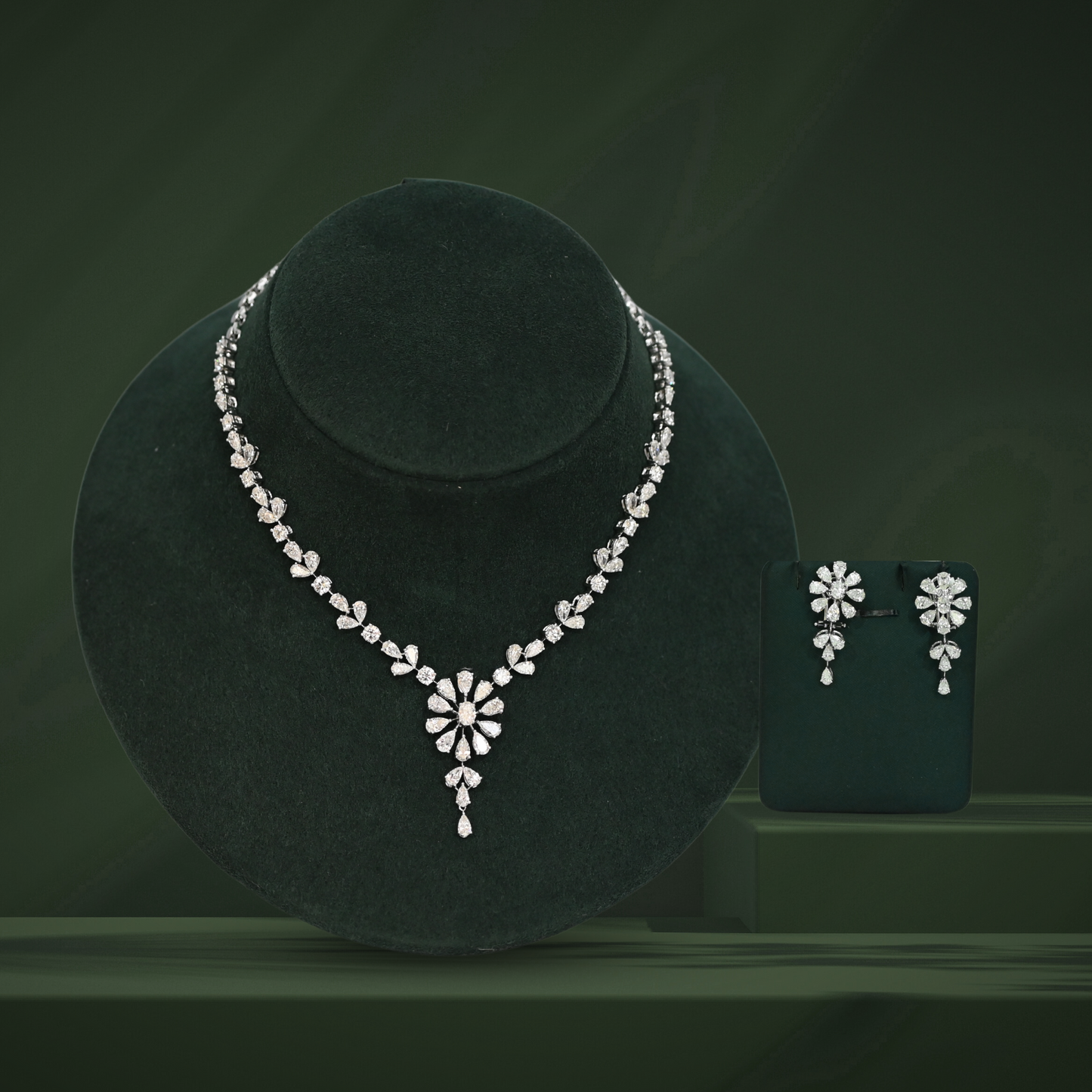 Elaria Diamond Garland Set
